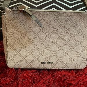 Purse in excellent condition